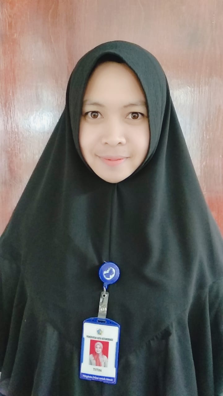 TITIN SUTRIANA MOKOAGOW, S.E.
