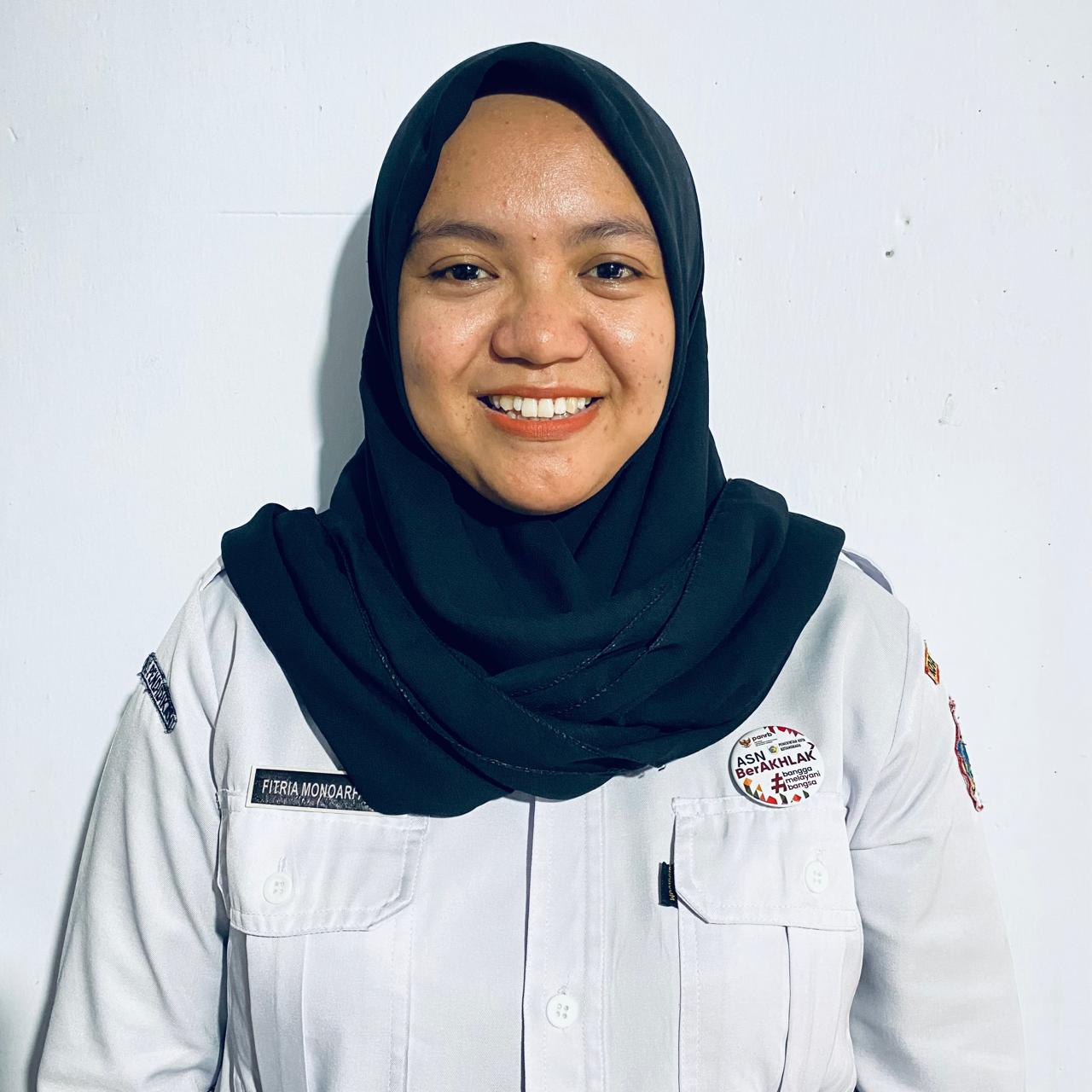 FITRIA MONOARFA, S.Pd.