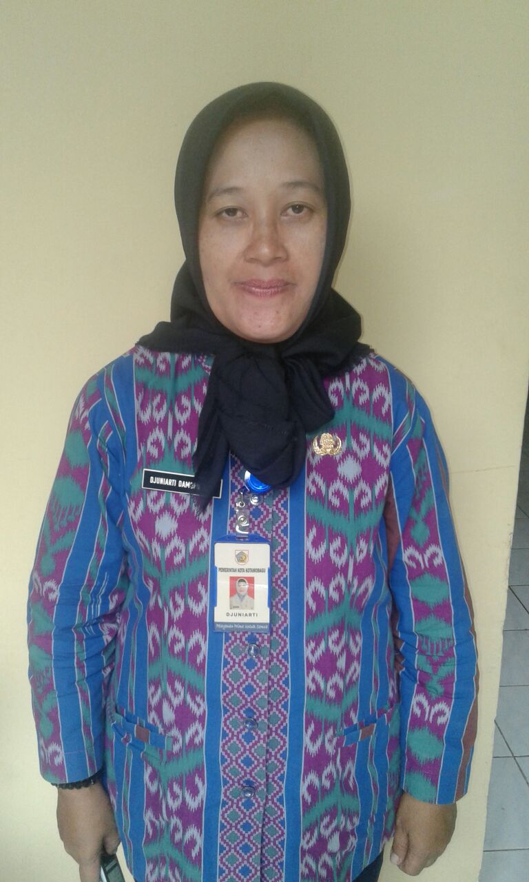 DJUNIARTI DAMOPOLII, S.E.
