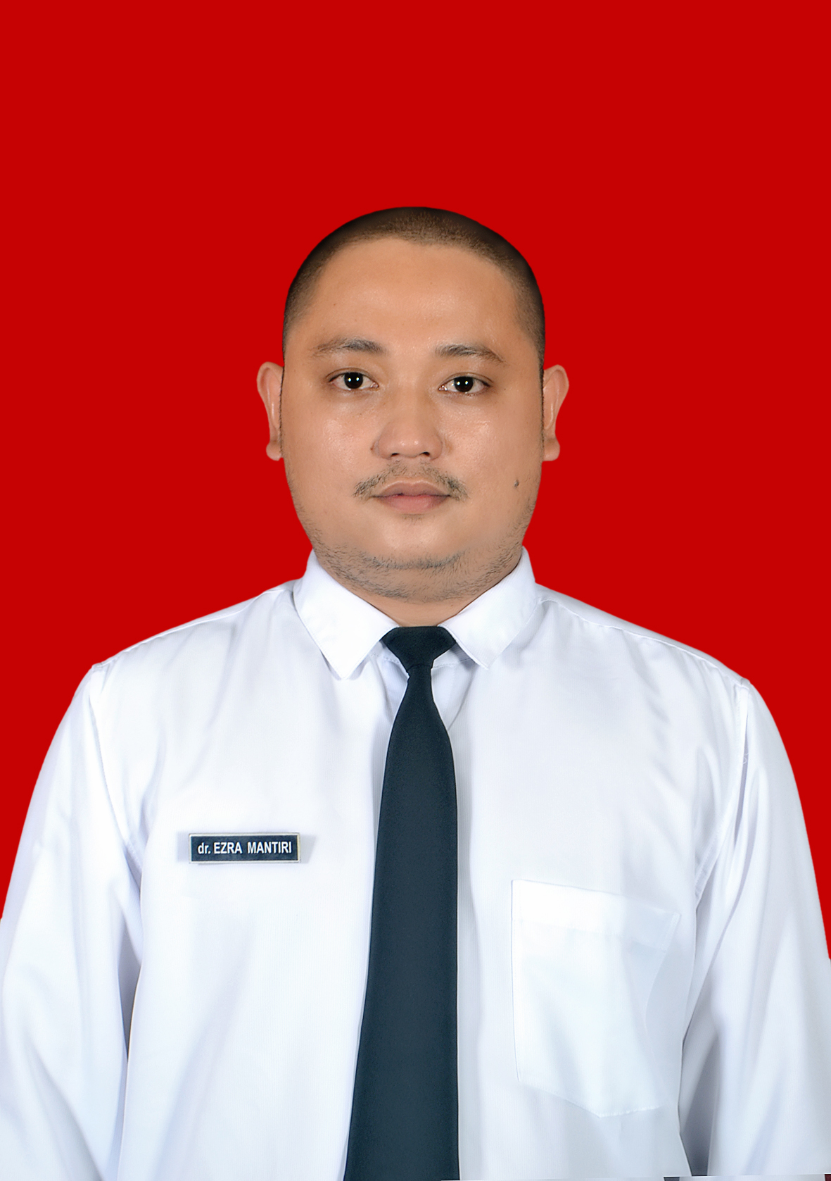 dr. EZRA ZIMRI RUBEN ABIAM MANTIRI, M.Kes