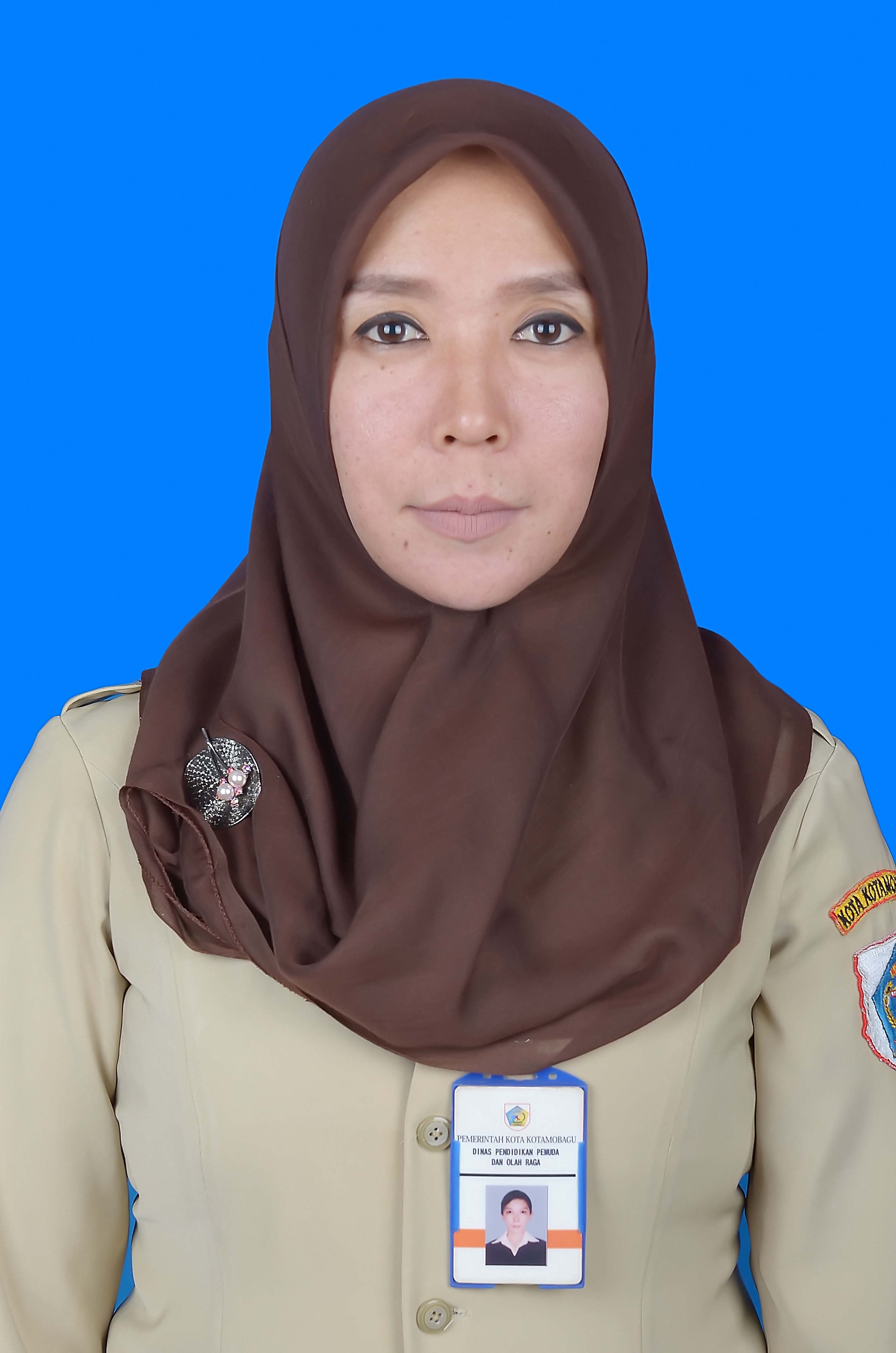 MEIVA POTABUGA, S.Pd.