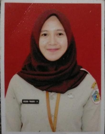 HASLINDA PONAMON, S.Pd.