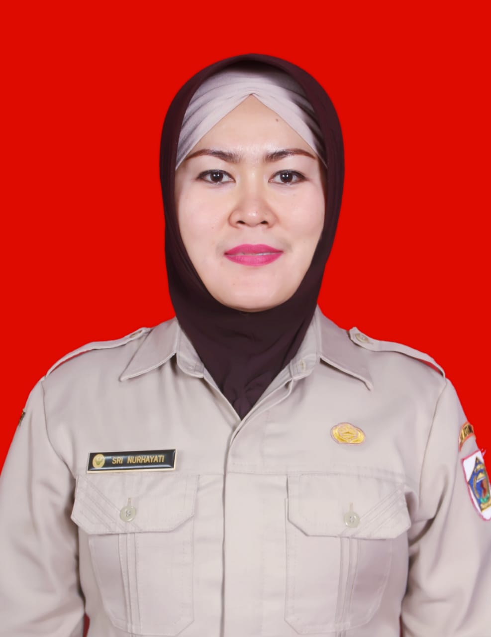 SRI NURHAYATI DUNGGIO, M.Kes, S.ST