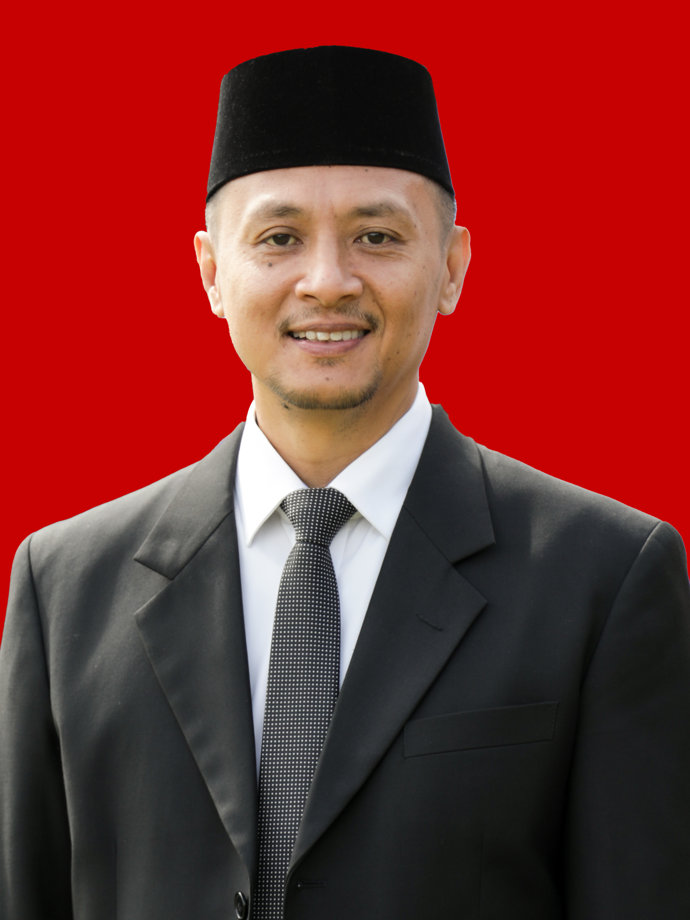 SOFYAN MOKOGINTA, S.H., M.E.