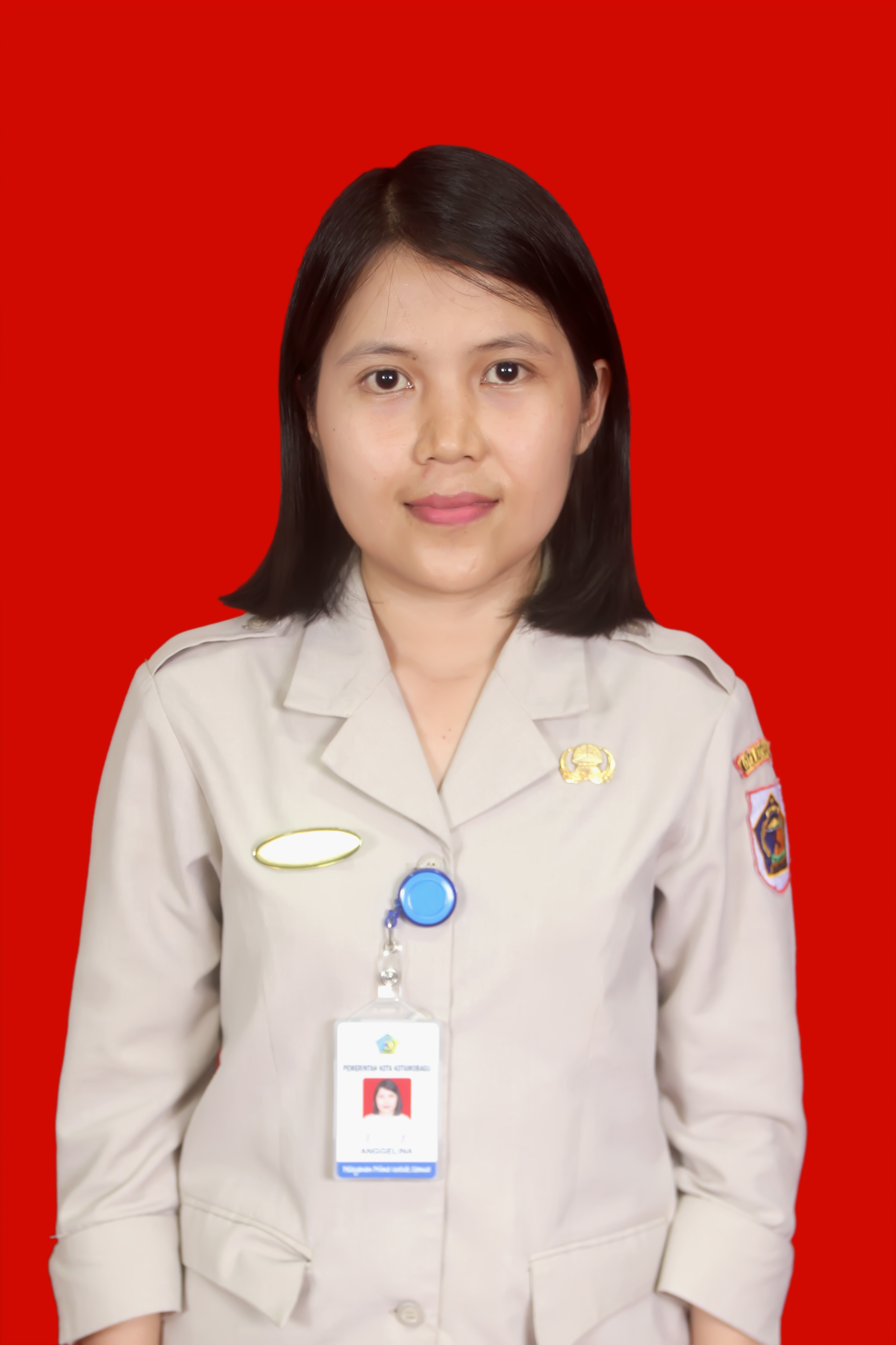 ANGGELINA SUSANTI ONGGELENG, S.Pd.