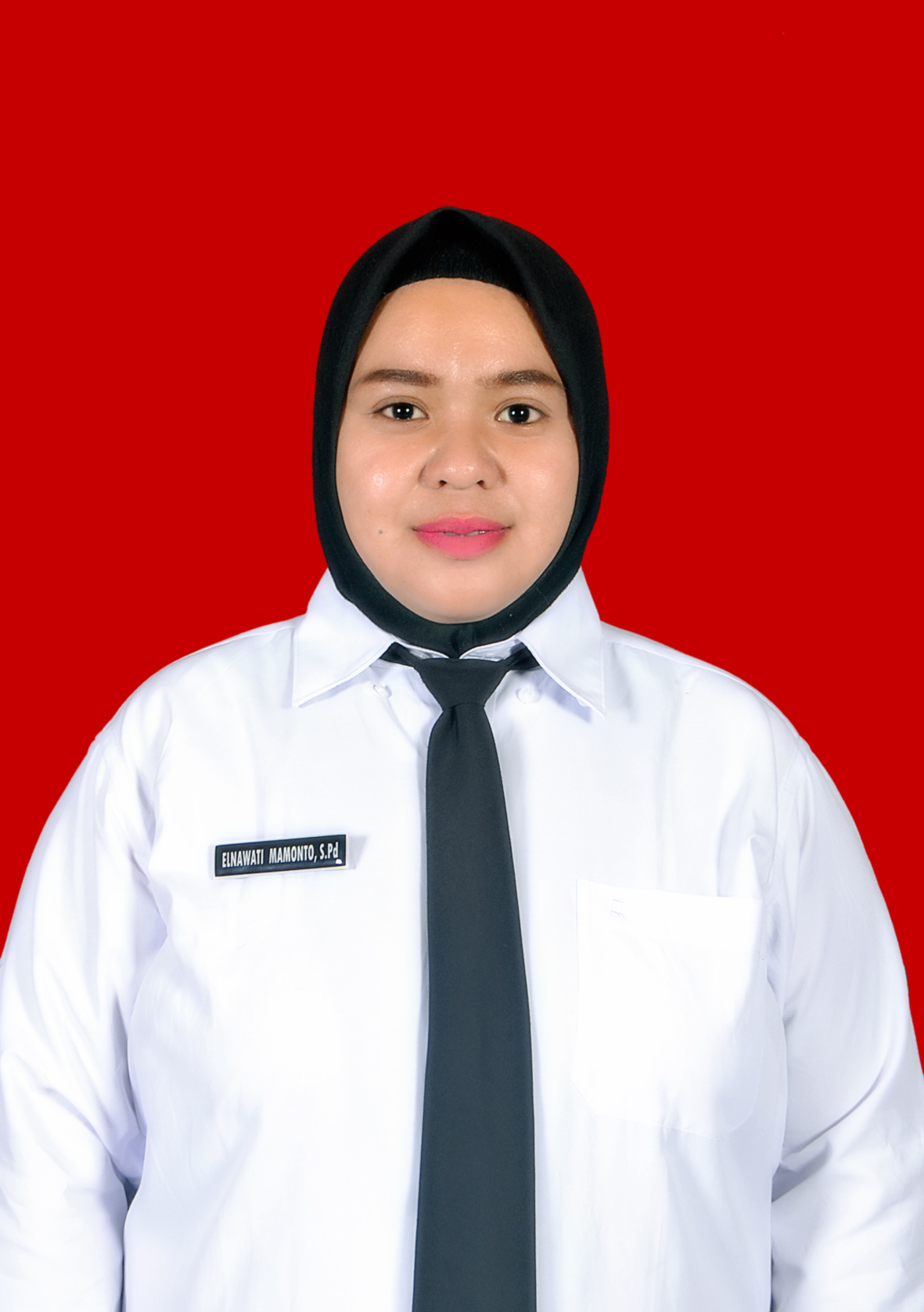 ELNAWATI MAMONTO, S.Pd.