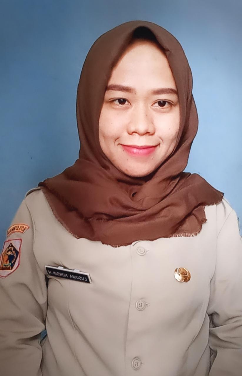 LUSIANA NURDIN NGGAIKUT, S.Farm, Apt