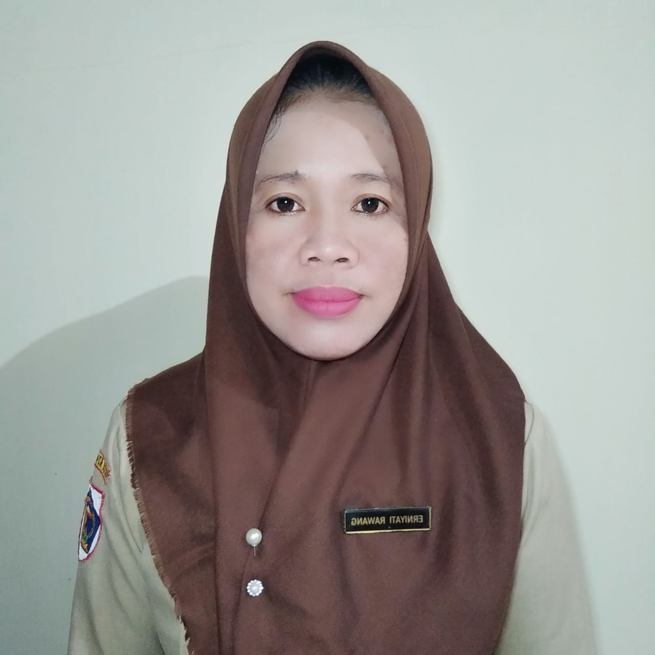 ERNIYATI RAWANG, S.E.