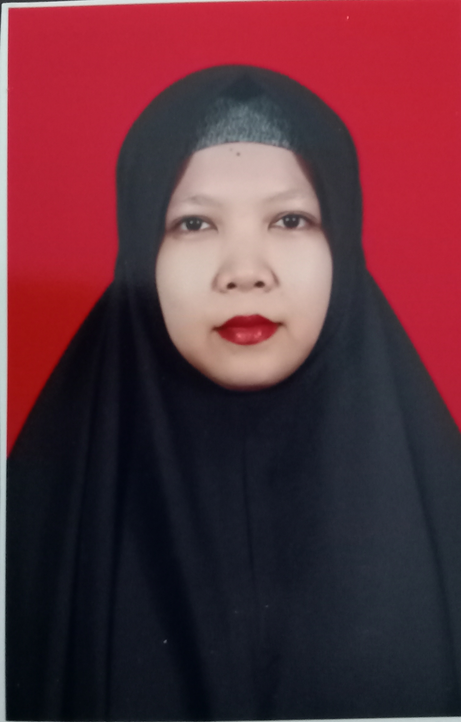 FITRIANI, S.Farm, Apt
