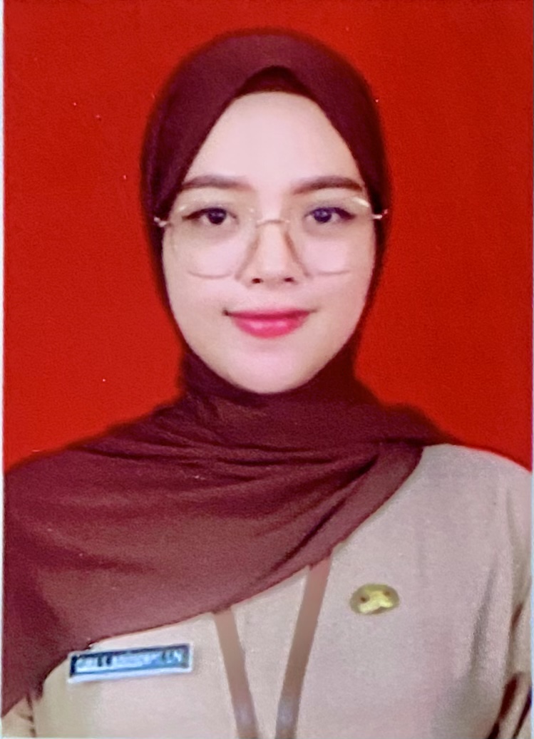 CLARA SINTA MOKODOMPIT, S.Pd.