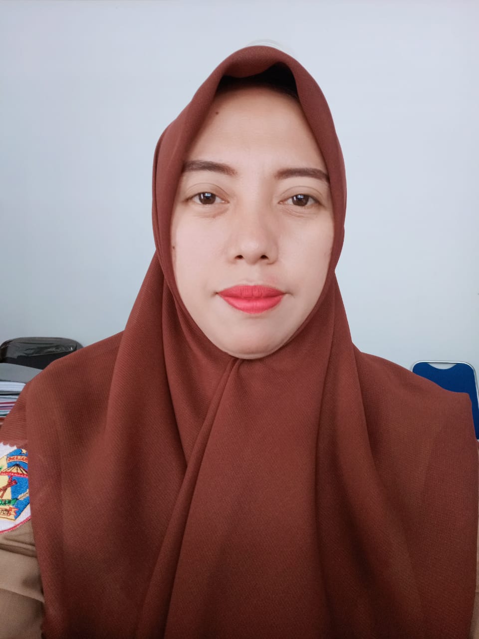 YUNIRA SUSIANTI MAMONTO, S.P.