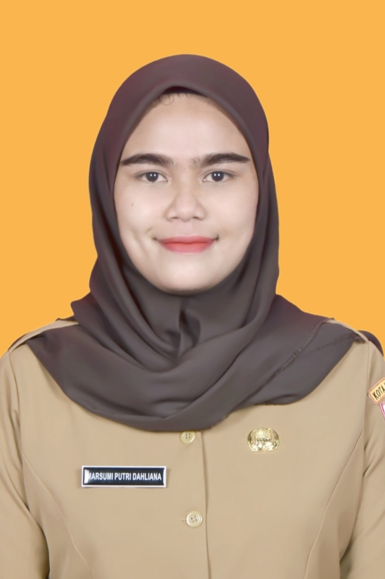 MARSUMI PUTRI DAHLIANA, S.E.