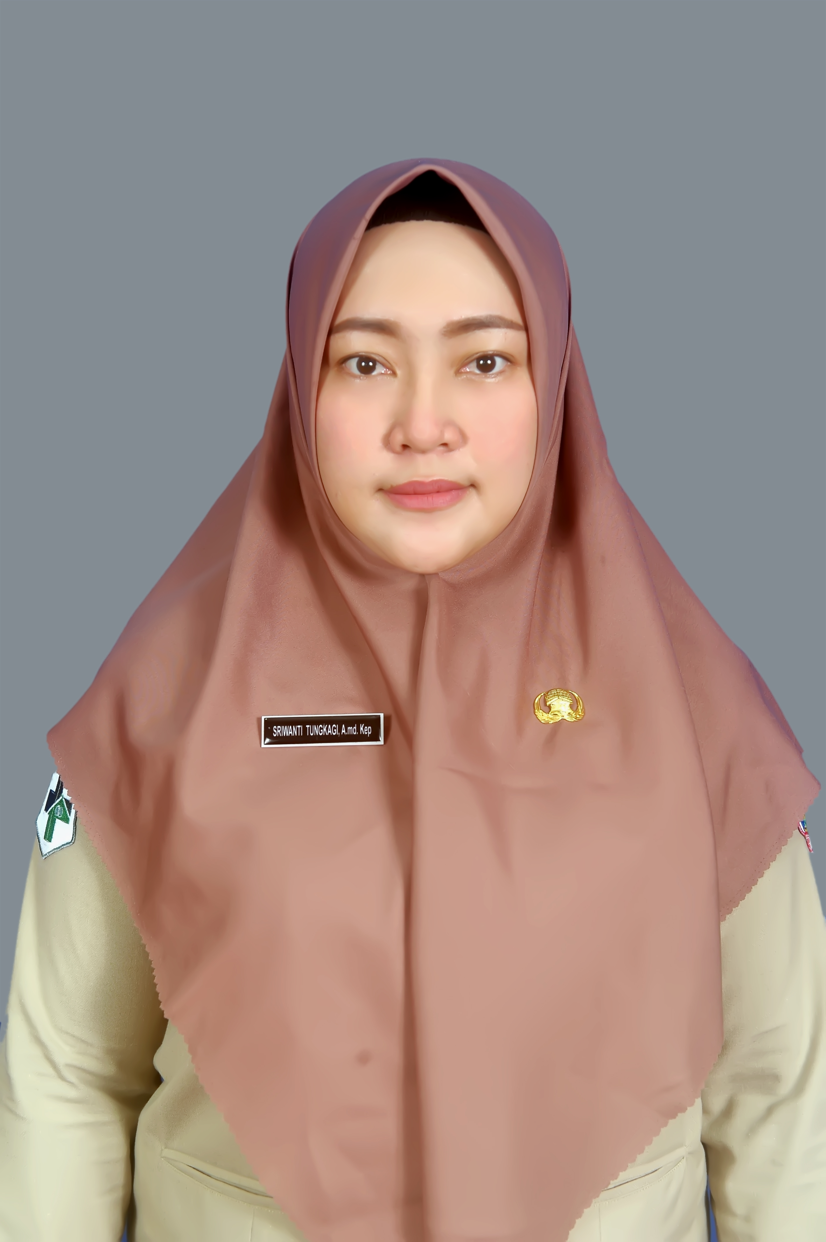 SRIWANTI TUNGKAGI, A.Md.Kep