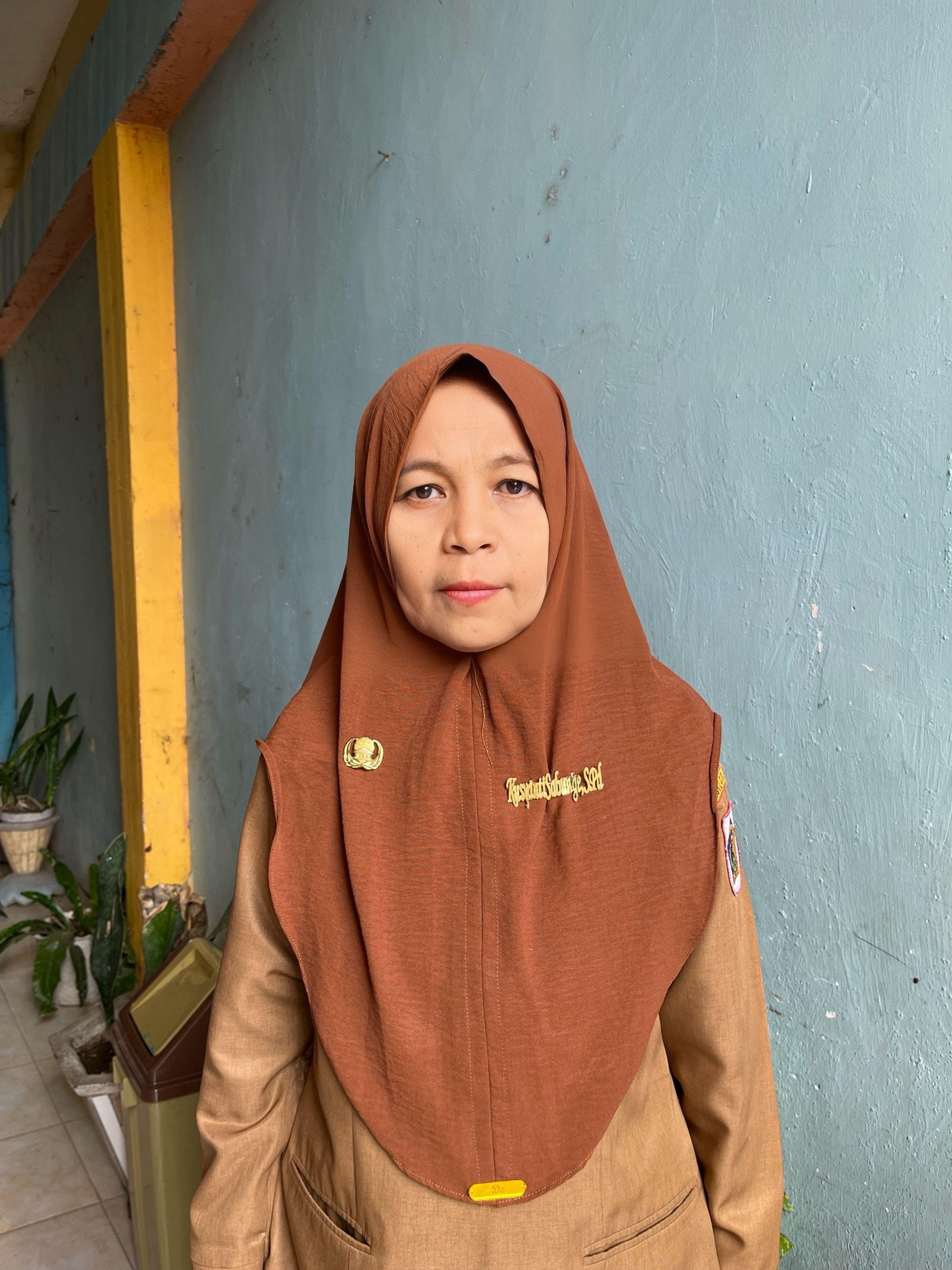 KUSYANTI SABUNGE, S.Pd.