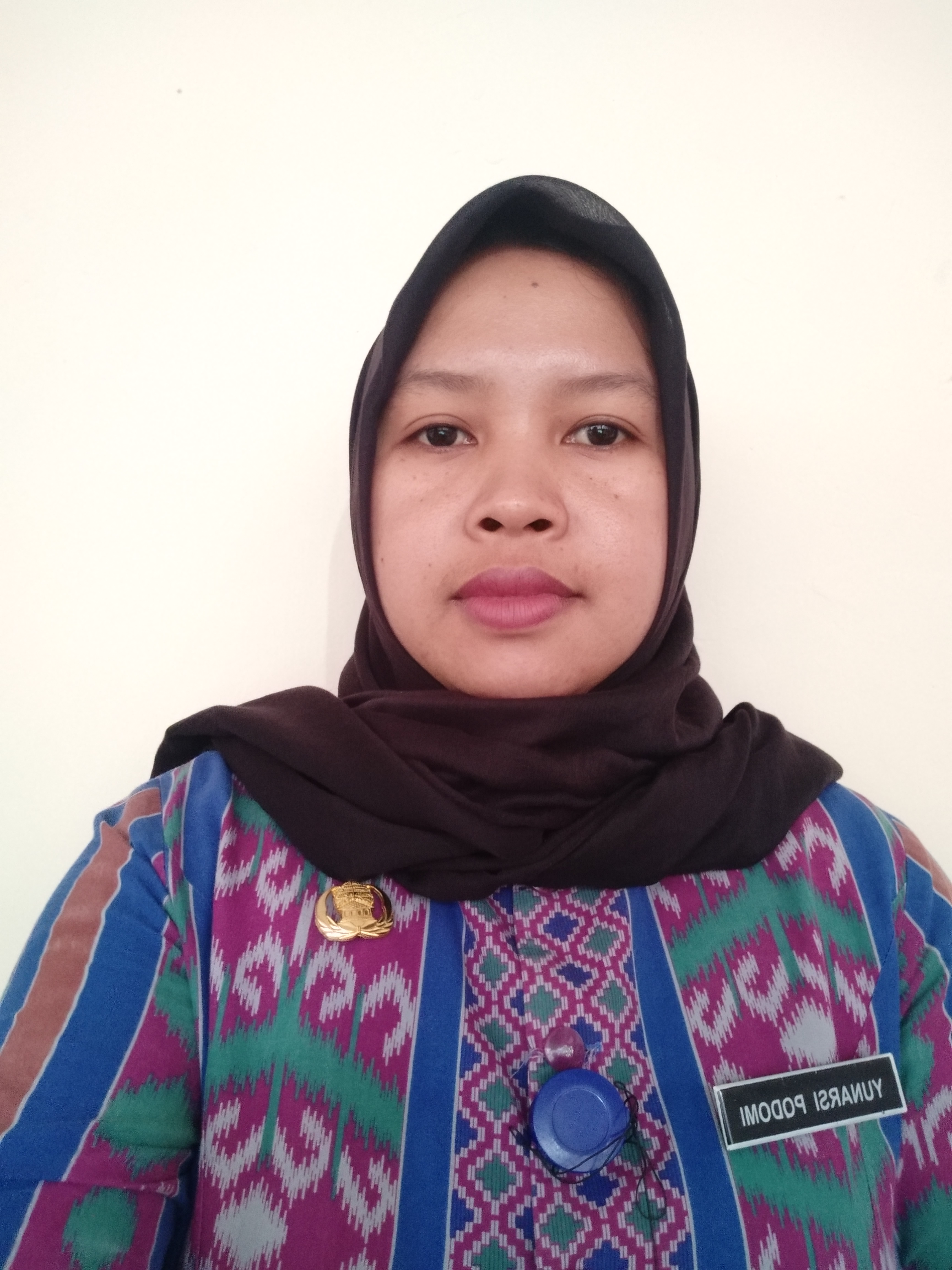 YUNARSIH PODOMI, S.M