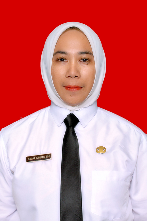 DEVIANA TUNGKAGI, S.Pd.
