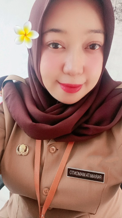 PARAMITA MAMONTO, S.Pd.
