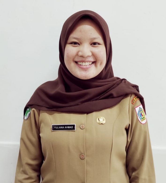 YULIANA AHMAD, A.Md.Kes