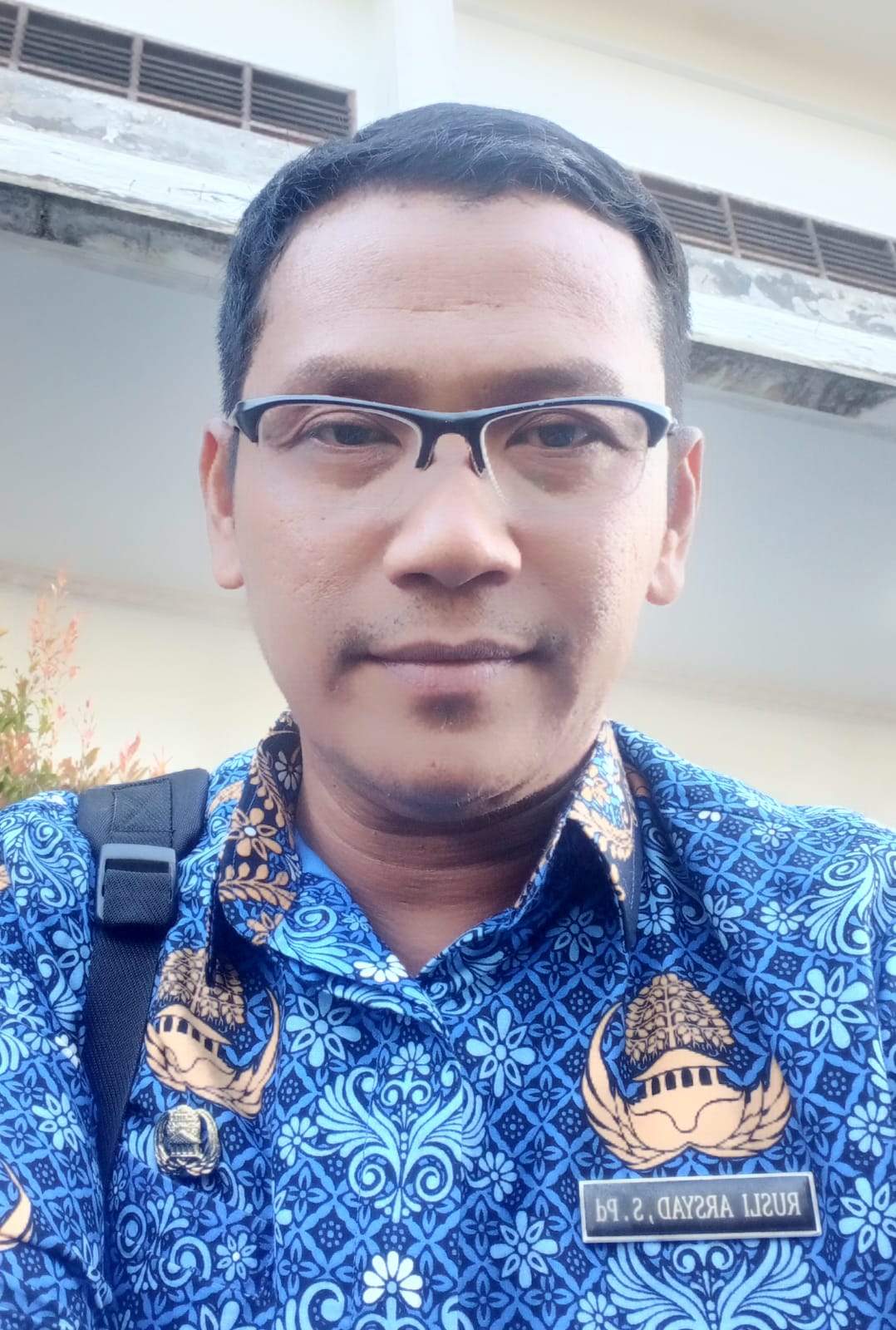 RUSLI ARSYAD, S.Pd.