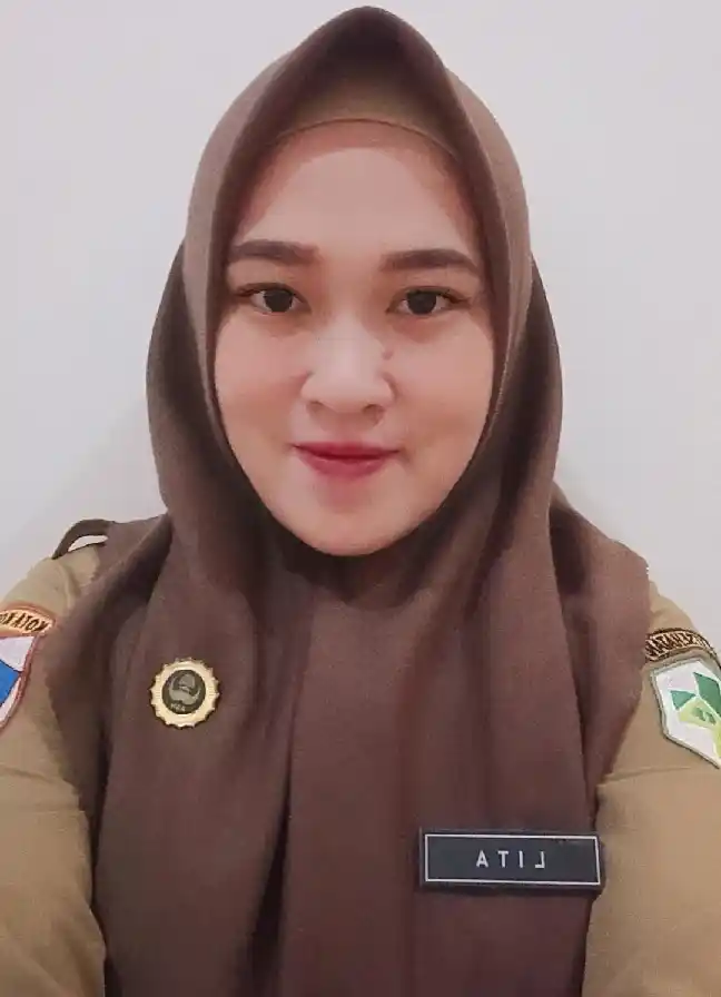 YULITA SURATINOYO, AMd Keb