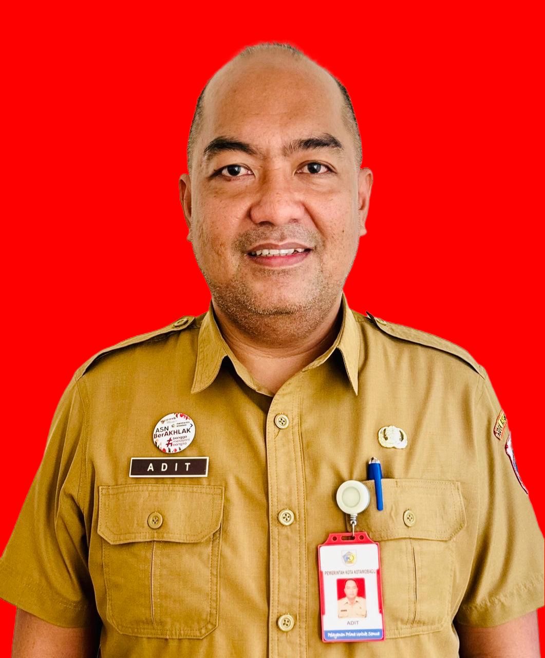 ADITYA MANOPPO, S.E., M.M. 