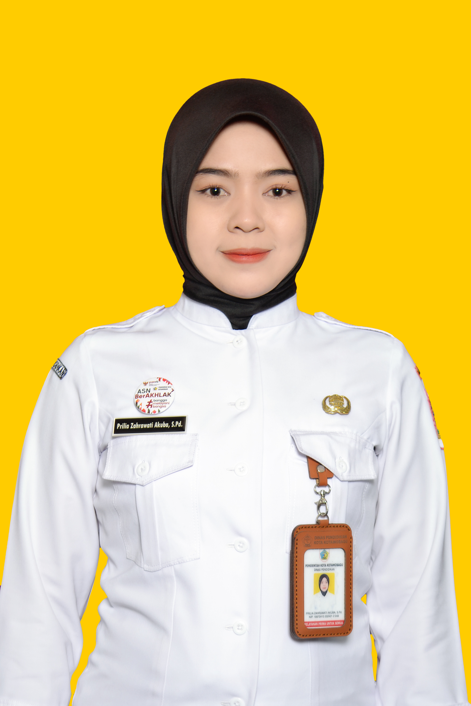 PRILIA ZAHRAWATI AKUBA, S.Pd.
