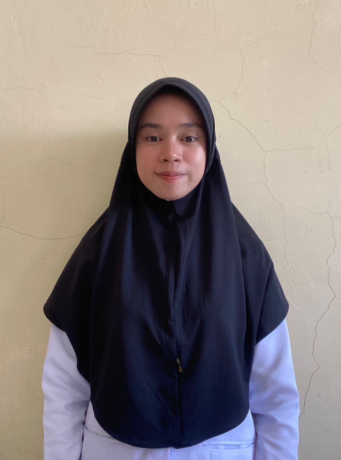 SULASMI YANTI HAMIN, S.Pd.
